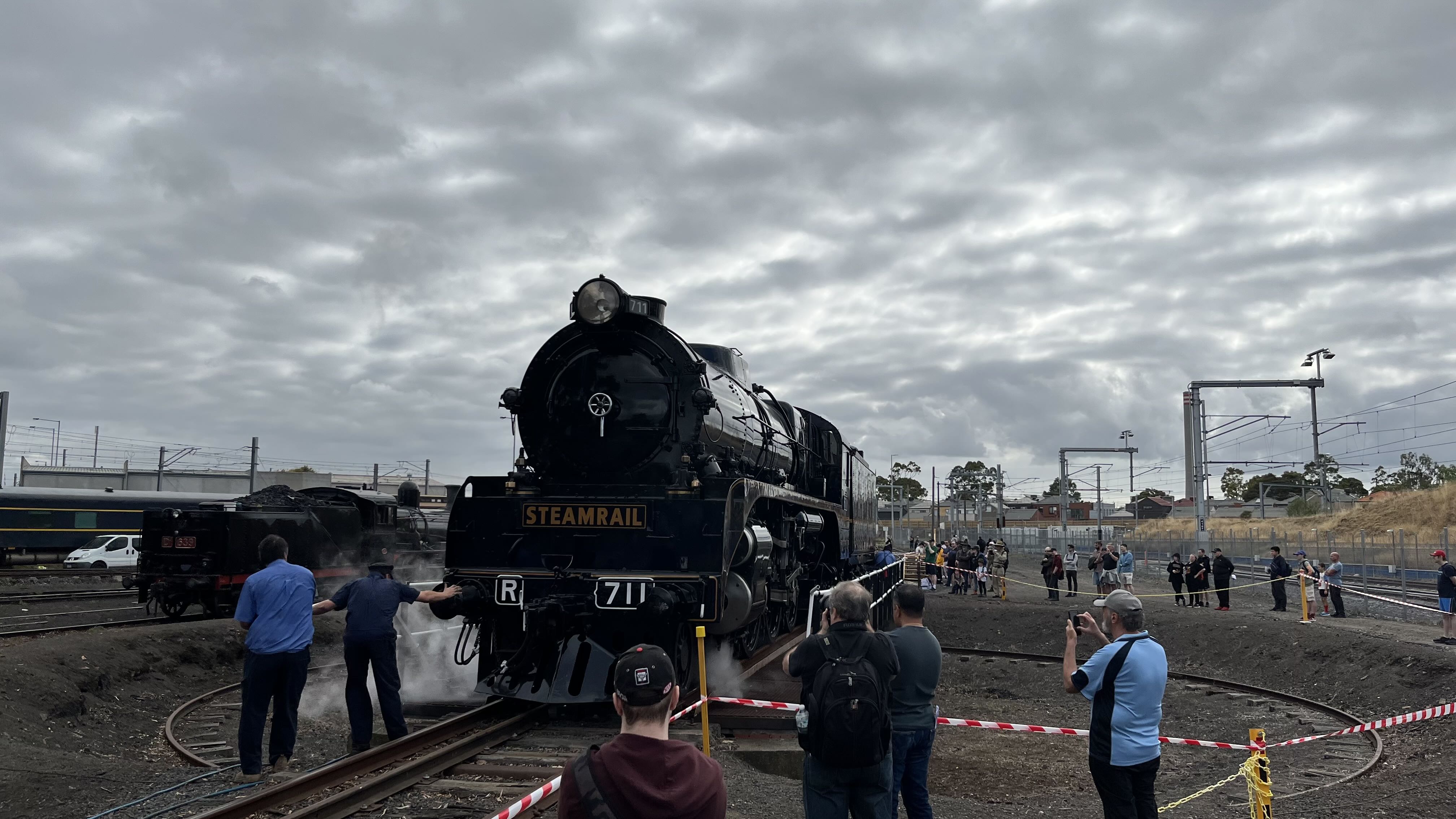 R711 and D3 369